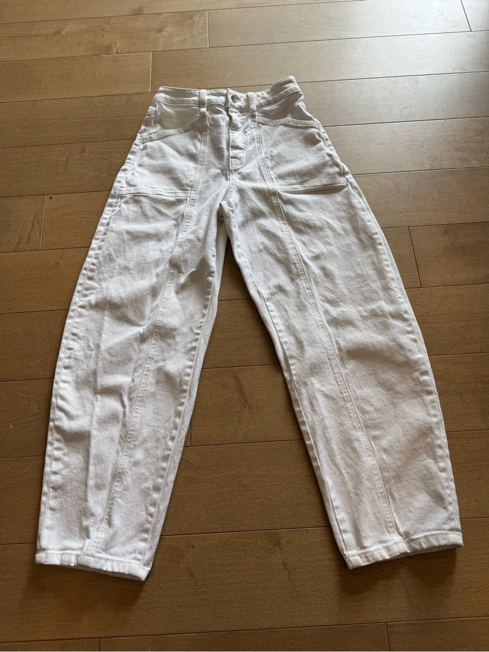 White High-Waist barrel jeans